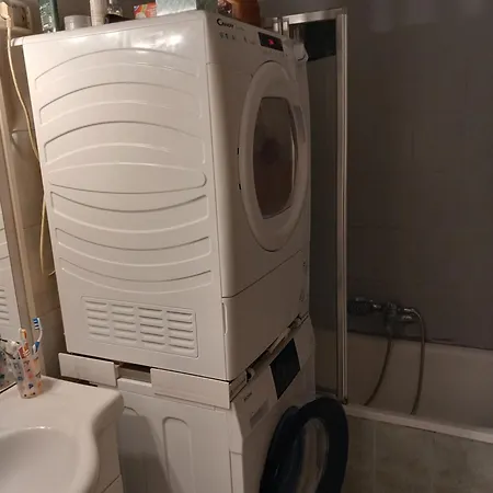 홈스테이 Les Carlins *