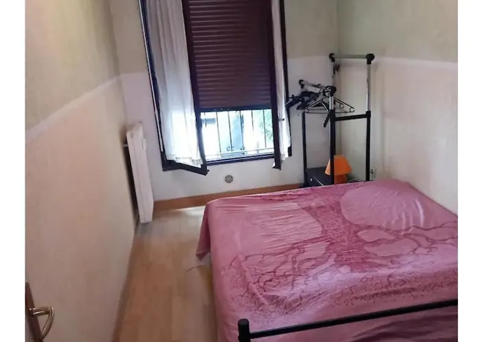 Quarto em Acomodações Particulares Les Carlins